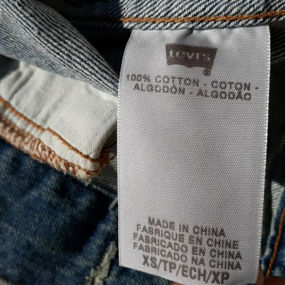 Levis Lilo Stitch Jean Jacket XS - Picture 15 of 17